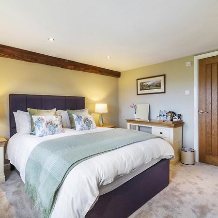 Throstle Nest Farm Carleton Quarto foto